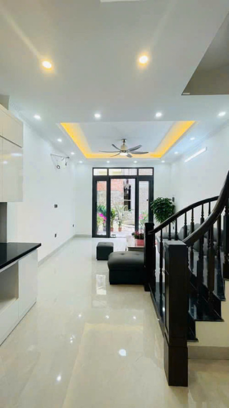 BÁN NHÀ PHỐ YÊN HÒA – CẦU GIẤY – HN  – TIỆN ÍCH ĐẦY ĐỦ,giá 7ty ,xx  083.2865.116