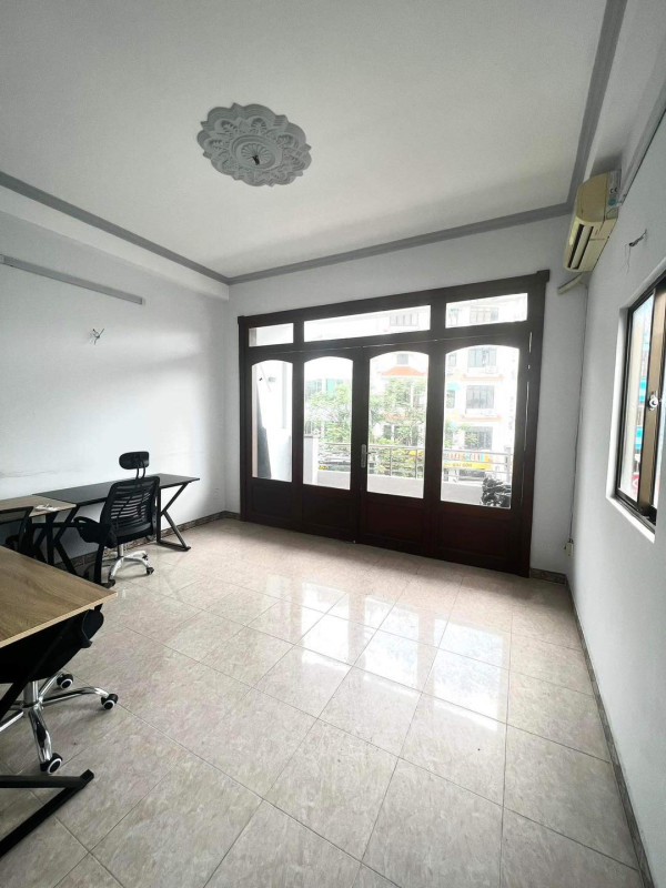 Cho thuê nhà mặt phố tại Đường Rạch Bùng Binh, Phường 09, Quận 3, TP HCM giá Thỏa thuận